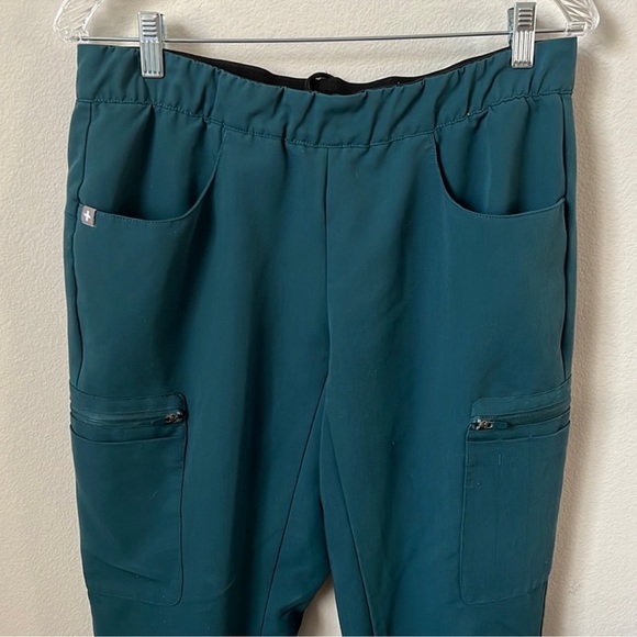 Figs Scrub Set - Picture 2 of 12